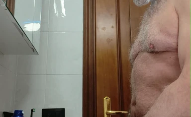 Mature Big Uncut Daddy Cock Itapapixxl Is Shaving His Beard and Trimming Down, Epic Cumshot