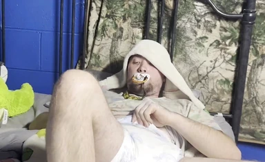 Diaper Mickel&colon; getting off