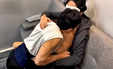 I Invite Boyfriend to My Home, and He Sticks His Huge Cock All the Way Into My Tight Ass