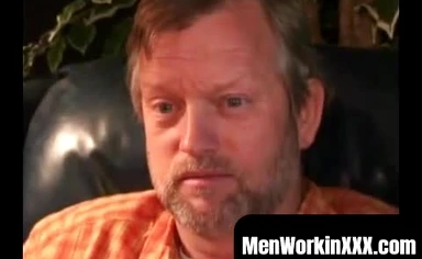 Horny mature dude loves asshole play while wanking solo